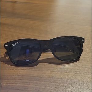 Ray-Ban polarized sunglasses.Great condition